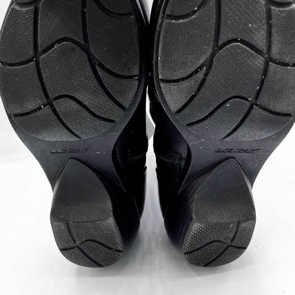 UC Ultimate Comfort 24/7 Black Leather Ankle Boots Women’s Size US 7 Side Zip - Picture 7 of 11